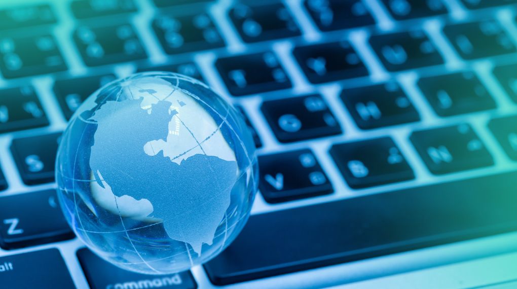 Nearshore vs Offshore Outsourcing: Which One Fits Your Business Goals?